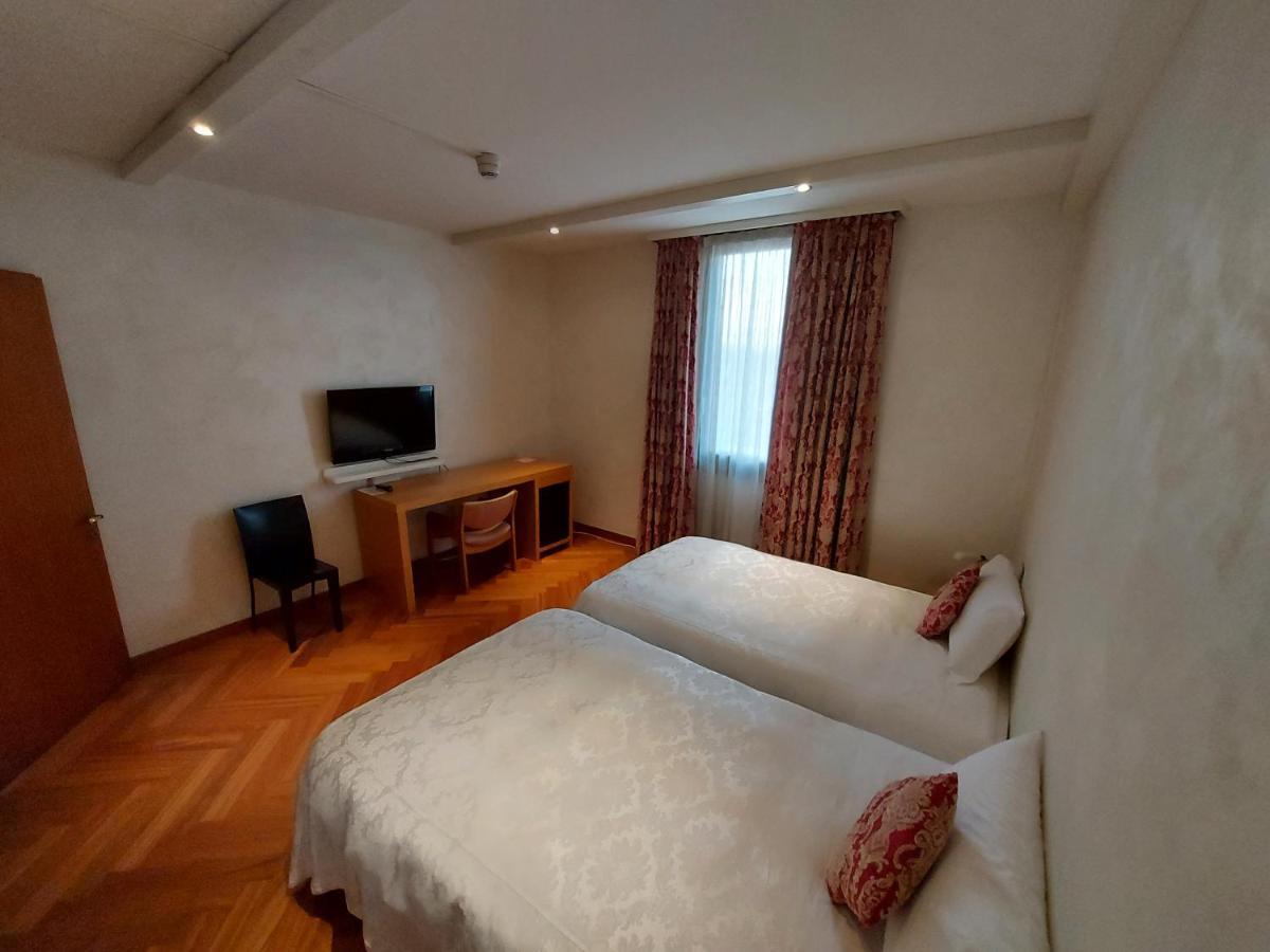 Hotel Posta 77 San Giorgio In Bosco المظهر الخارجي الصورة