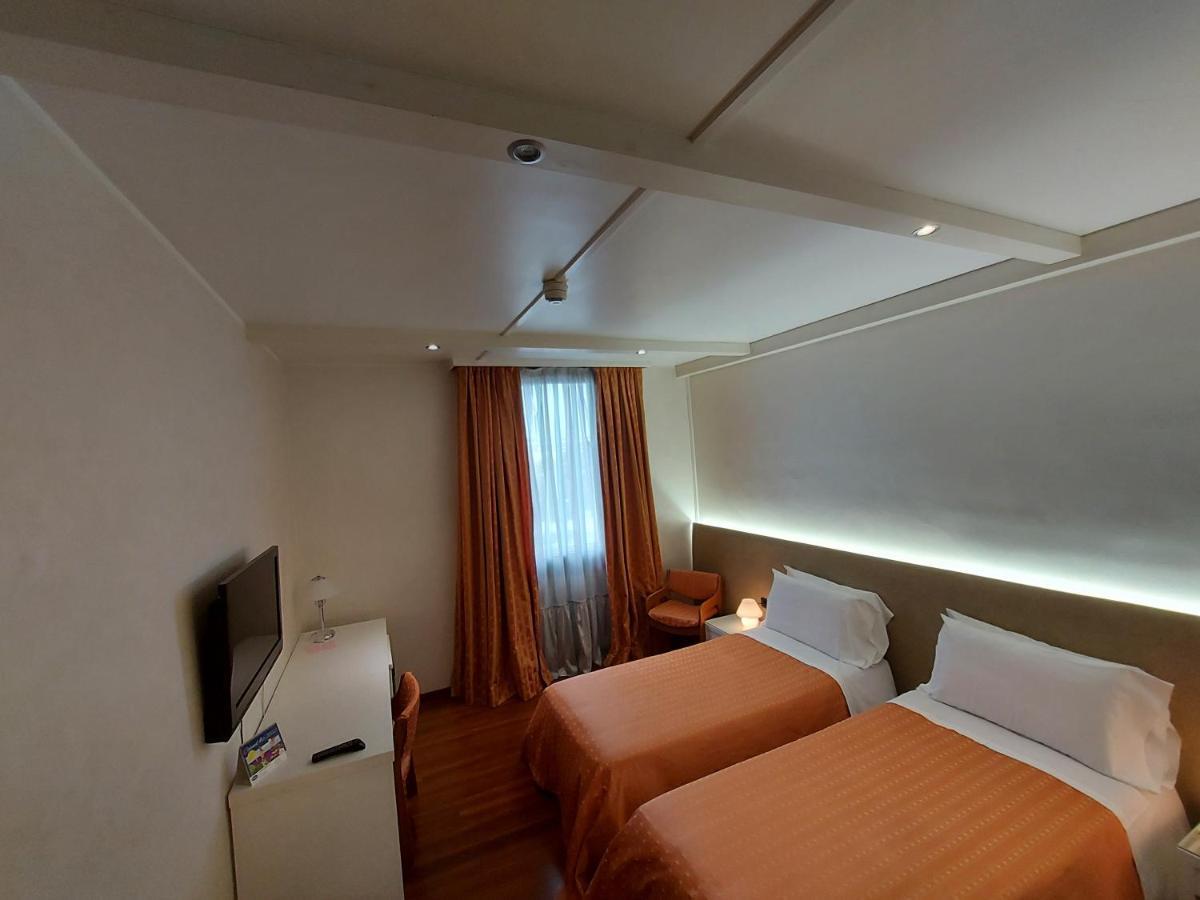 Hotel Posta 77 San Giorgio In Bosco المظهر الخارجي الصورة