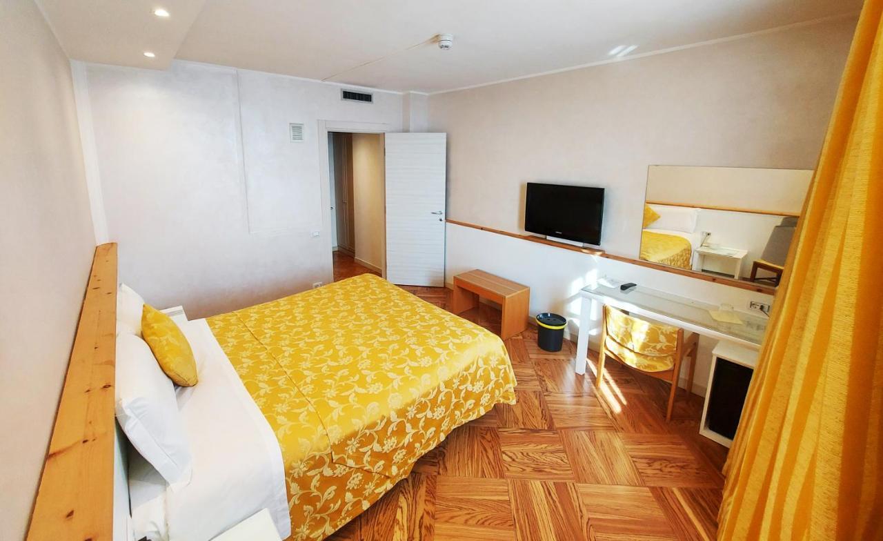 Hotel Posta 77 San Giorgio In Bosco المظهر الخارجي الصورة