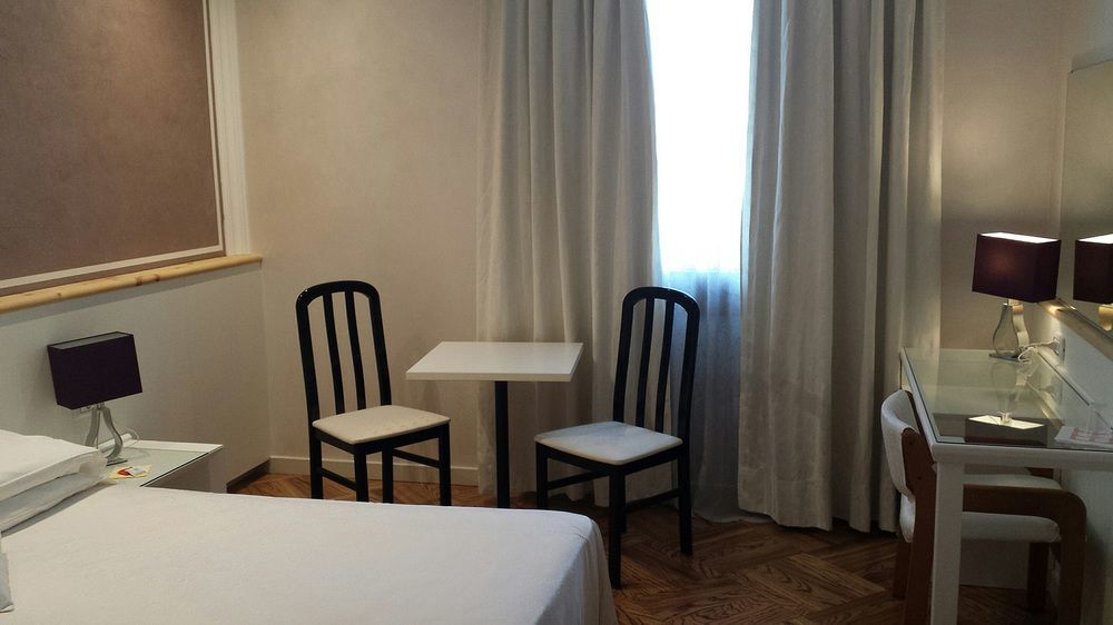 Hotel Posta 77 San Giorgio In Bosco المظهر الخارجي الصورة